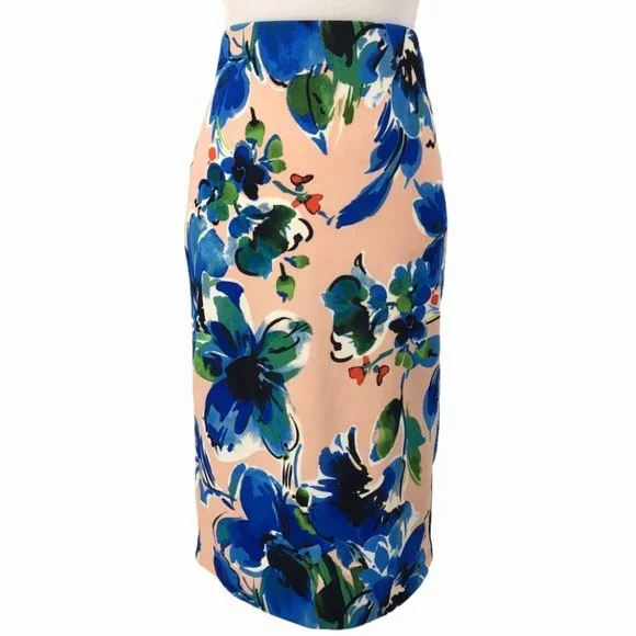 ECI All Over Floral Printed Crepe Back Scuba Skirt NWT - Picture 1 of 11